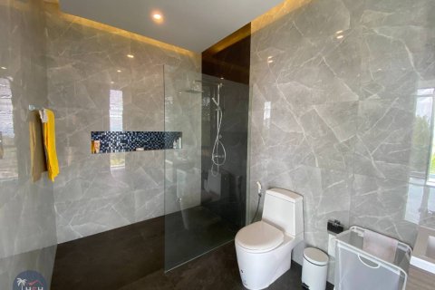 Villa in Ko Samui, Thailand 4 bedrooms № 180070 - photo 13
