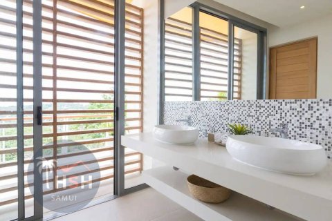 Villa in Ko Samui, Thailand 3 bedrooms № 180074 - photo 18