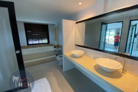 Commercial property in Ko Samui, Thailand № 180073 - photo 16