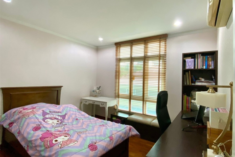 Condo à Bangkok, Thaïlande, 3 chambres № 184416 - photo 3