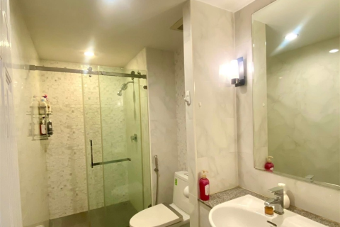 Condo à Bangkok, Thaïlande, 3 chambres № 184416 - photo 9