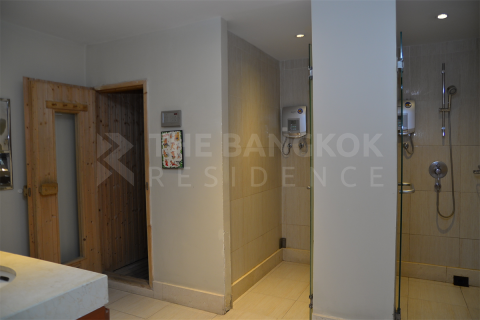 Condo in Bangkok, Thailand, 3 bedrooms № 184414 - photo 7