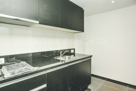 Condominio de 1 dormitorio en Bangkok, Tailandia № 210203 - foto 2