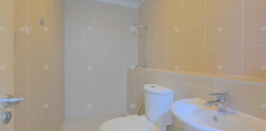 Condominio de 3 dormitorios en Bangkok, Tailandia № 210200