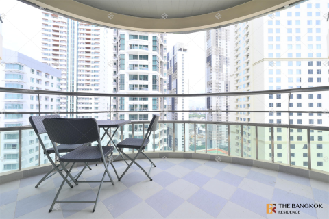 Condominio de 4 dormitorios en Bangkok, Tailandia № 210201 - foto 9