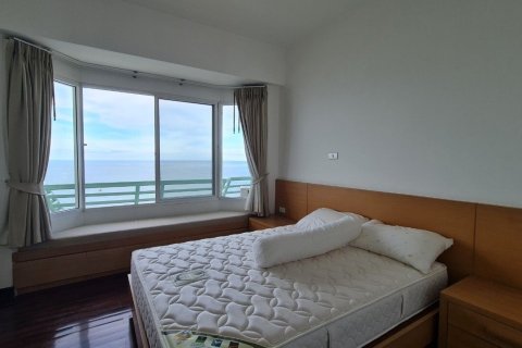 Penthouse in Hua Hin, Thailand 6 bedrooms № 157273 - photo 4