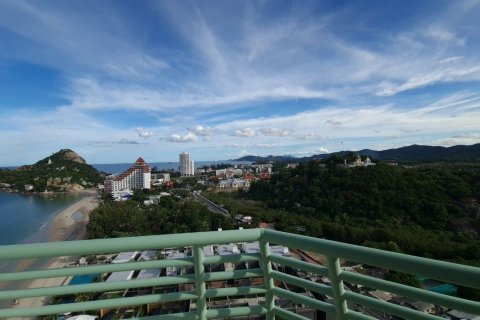 Penthouse in Hua Hin, Thailand 6 bedrooms № 157273 - photo 15