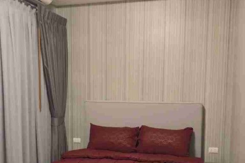 Condo in Bangkok, Thailand, 2 bedrooms № 183558 - photo 11