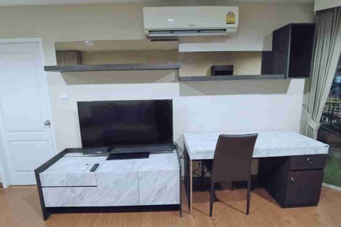 Condo in Bangkok, Thailand, 1 bedroom № 183560 - photo 8