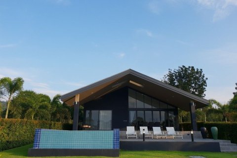 Villa à Hua Hin, Thaïlande 4 chambres № 160474 - photo 22