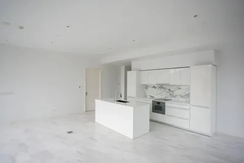 Condo in Sathon, Bangkok, Thailand, 2 bedrooms  № 160476 - photo 5