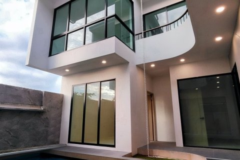 Вилла в Кату, Таиланд с 4 спальнями  № 160475 - фото 8