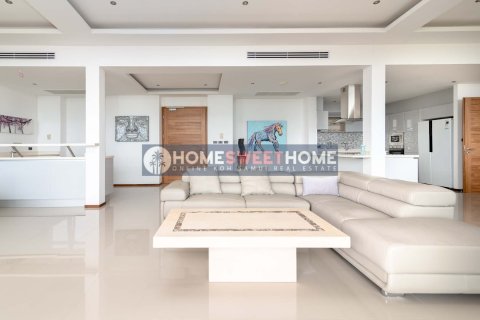 Penthouse in Ko Samui, Thailand 3 bedrooms № 180250 - photo 3