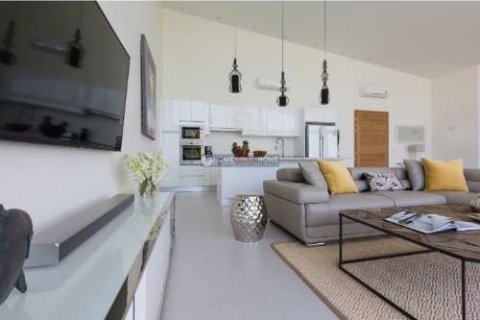 Villa in Ko Samui, Thailand 3 bedrooms № 180251 - photo 18