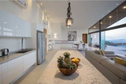 Villa in Ko Samui, Thailand 3 bedrooms № 180251 - photo 15
