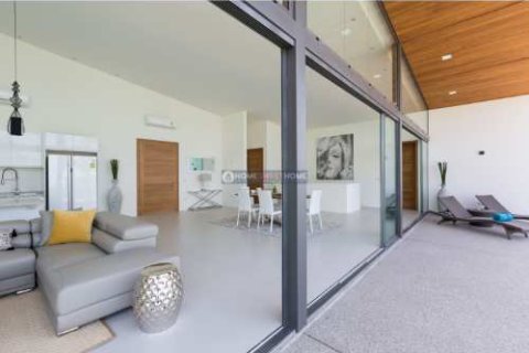 Villa in Ko Samui, Thailand 3 bedrooms № 180251 - photo 6
