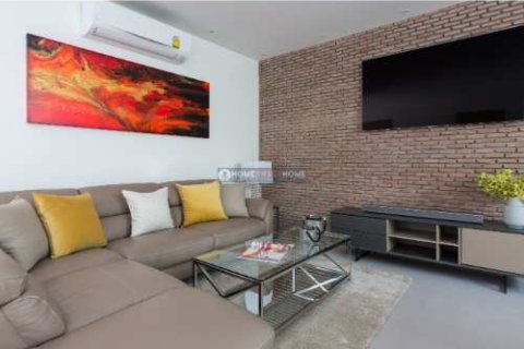 Villa in Ko Samui, Thailand 3 bedrooms № 180251 - photo 9