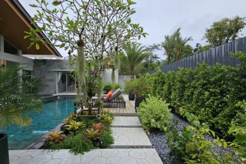 Villa in Phuket, Thailand 3 bedrooms № 113996 - photo 6