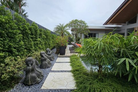 Villa in Phuket, Thailand 3 bedrooms № 113996 - photo 9