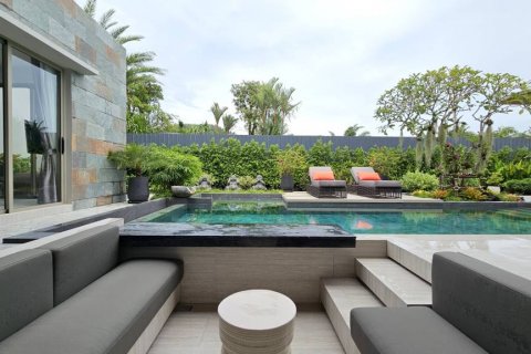 Villa in Phuket, Thailand 3 bedrooms № 113996 - photo 3