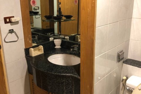 Студия в кондо в Ваттхане, Бангкок, Таиланд № 153451 - фото 4