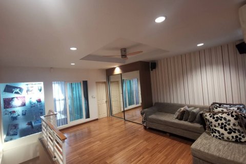House in Yan Nawa, Bangkok, Thailand 3 bedrooms № 153452 - photo 26