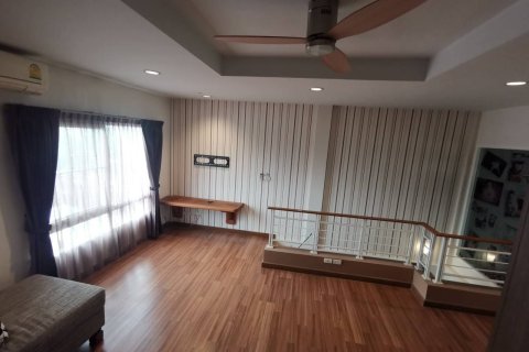 House in Yan Nawa, Bangkok, Thailand 3 bedrooms № 153452 - photo 20