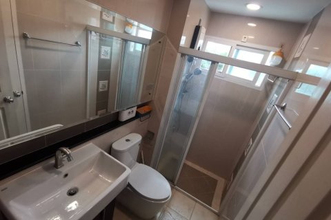 House in Yan Nawa, Bangkok, Thailand 3 bedrooms № 153452 - photo 18