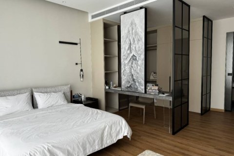 Villa in Phuket, Thailand 4 bedrooms № 163855 - photo 2