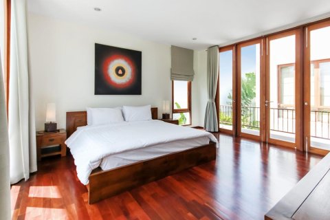 Villa in Pran Buri, Thailand 3 bedrooms № 168487 - photo 11