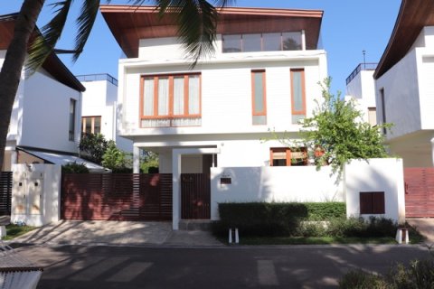 Villa in Pran Buri, Thailand 3 bedrooms № 168490