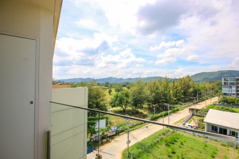 Кондоминиум с 2 спальнями в Хуа Хине, Таиланд № 168488 - фото 11