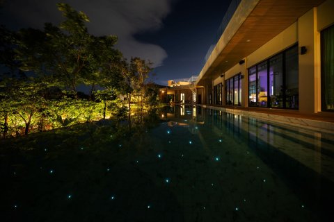 Villa in Kathu, Thailand 5 bedrooms № 136673 - photo 7