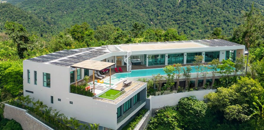 Villa in Kathu, Thailand 5 bedrooms № 136673