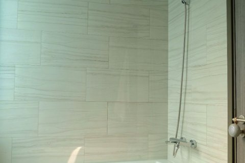 Condo in Watthana, Bangkok, Thailand, 2 bedrooms  № 136712 - photo 10