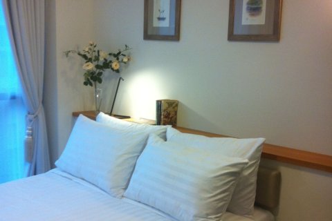 Studio dans le Condo à Watthana, Bangkok, Thaïlande № 163015 - photo 2