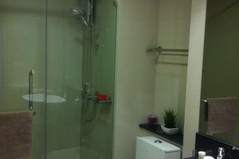 Studio dans le Condo à Watthana, Bangkok, Thaïlande № 163015 - photo 3