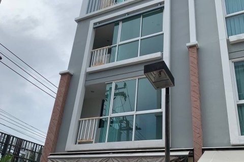 Townhouse à Yan Nawa, Bangkok, Thaïlande 3 chambres № 163009