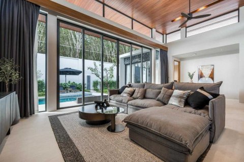 House in Bang Tao, Thailand 3 bedrooms № 177836