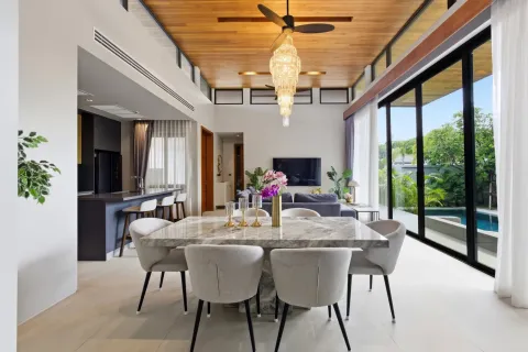 House in Bang Tao, Thailand 3 bedrooms № 177834 - photo 7