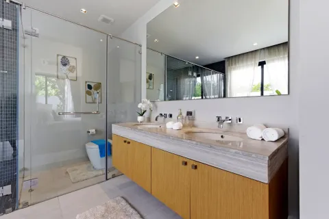 House in Bang Tao, Thailand 3 bedrooms № 177834 - photo 26