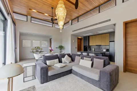 House in Bang Tao, Thailand 3 bedrooms № 177834 - photo 2