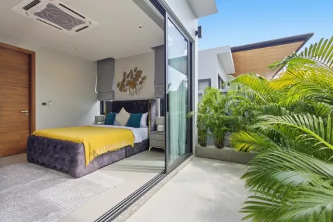 House in Bang Tao, Thailand 3 bedrooms № 177834 - photo 20