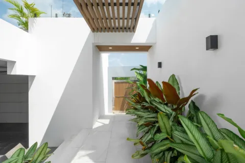 House on Layan Beach, Thailand 4 bedrooms № 177833 - photo 23