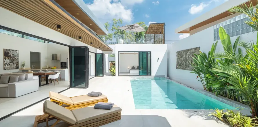House on Layan Beach, Thailand 4 bedrooms № 177833