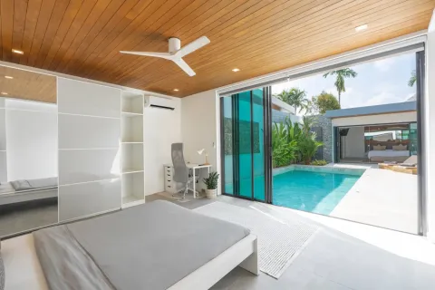 House on Layan Beach, Thailand 4 bedrooms № 177833 - photo 12
