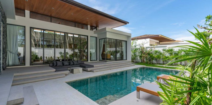 House in Bang Tao, Thailand 3 bedrooms № 177832