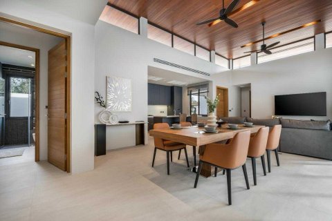 House in Bang Tao, Thailand 3 bedrooms № 177835 - photo 4