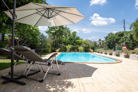 House in Chiang Mai, Thailand 4 bedrooms № 121886 - photo 3