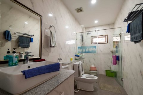 House in Chiang Mai, Thailand 3 bedrooms № 121881 - photo 15